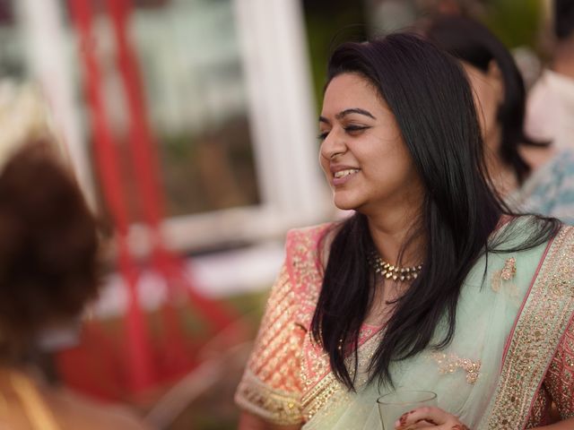 Sonia and Sarang&apos;s wedding in Mumbai, Maharashtra 78