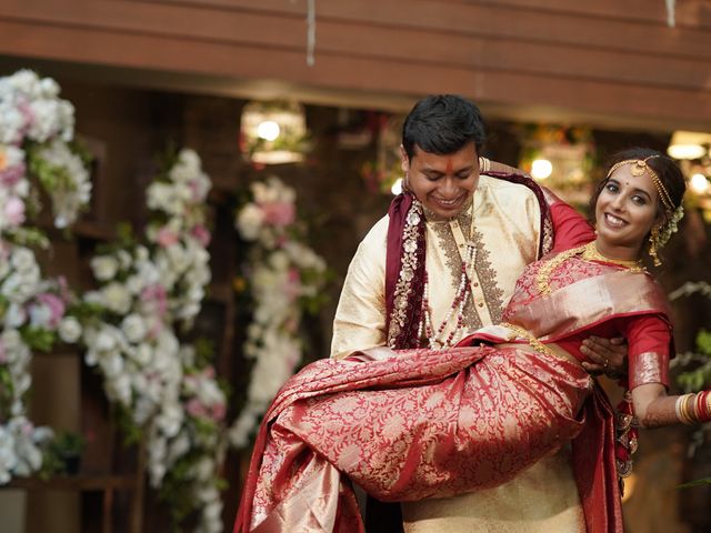 Sonia and Sarang&apos;s wedding in Mumbai, Maharashtra 111