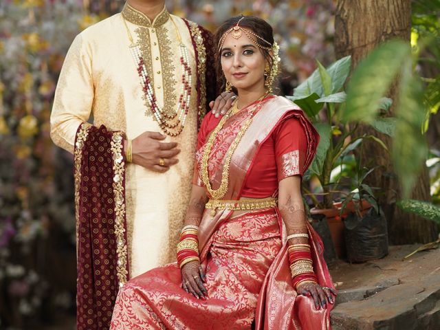 Sonia and Sarang&apos;s wedding in Mumbai, Maharashtra 122