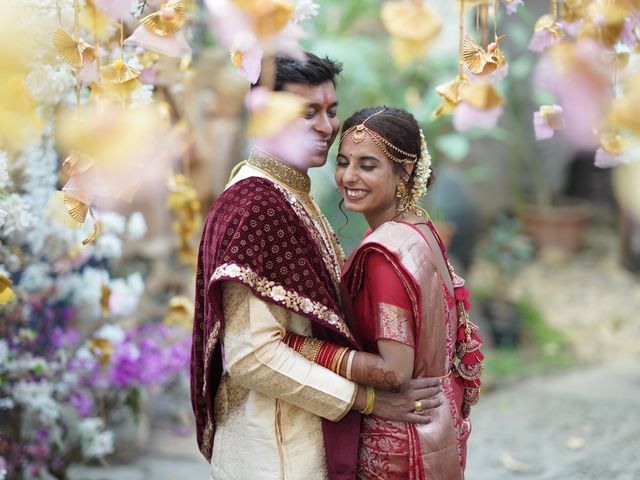 Sonia and Sarang&apos;s wedding in Mumbai, Maharashtra 146