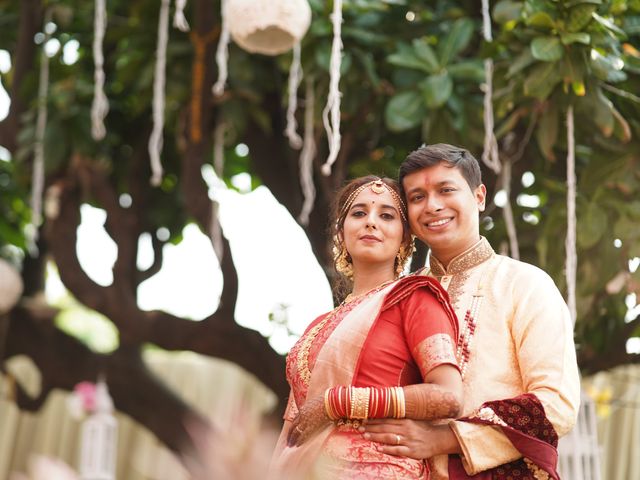 Sonia and Sarang&apos;s wedding in Mumbai, Maharashtra 161