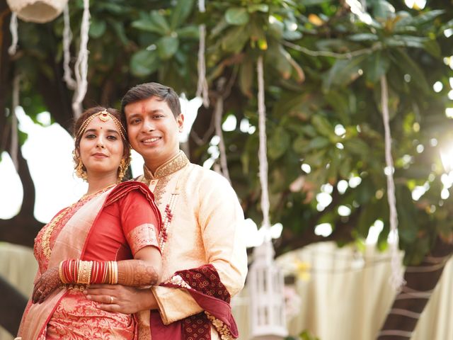 Sonia and Sarang&apos;s wedding in Mumbai, Maharashtra 162
