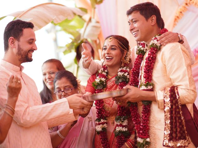 Sonia and Sarang&apos;s wedding in Mumbai, Maharashtra 205