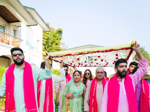 Saanya and Varoon&apos;s wedding in Nainital, Uttarakhand 22