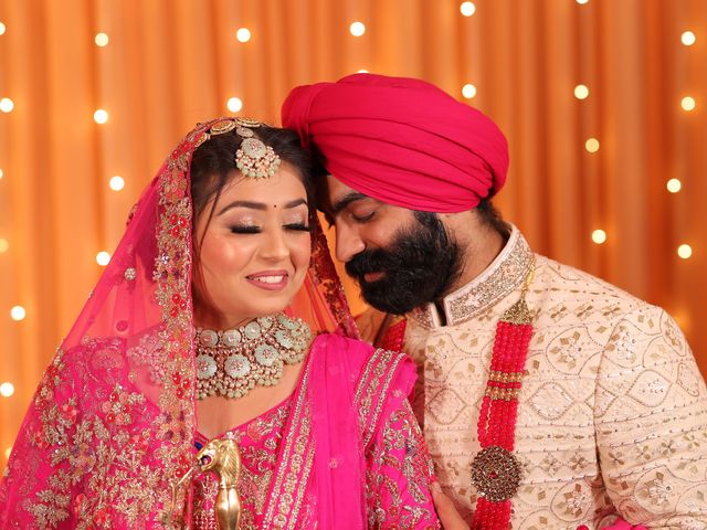 Avineet and Simarpreet&apos;s wedding in Central Delhi, Delhi NCR 93