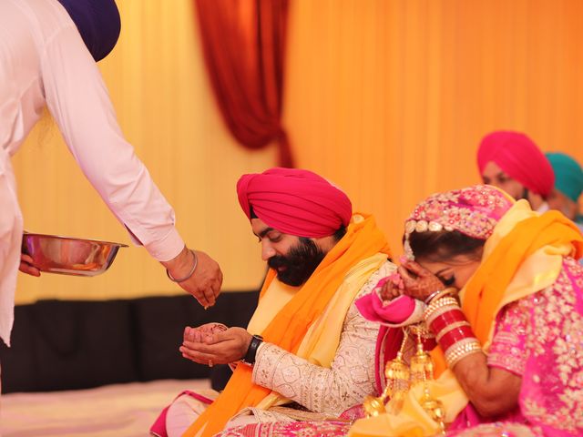 Avineet and Simarpreet&apos;s wedding in Central Delhi, Delhi NCR 113