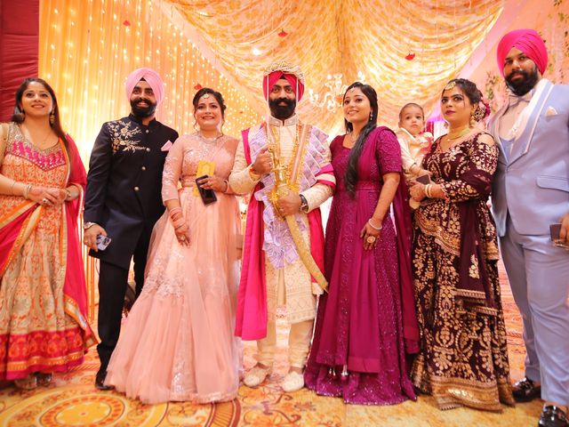 Avineet and Simarpreet&apos;s wedding in Central Delhi, Delhi NCR 135