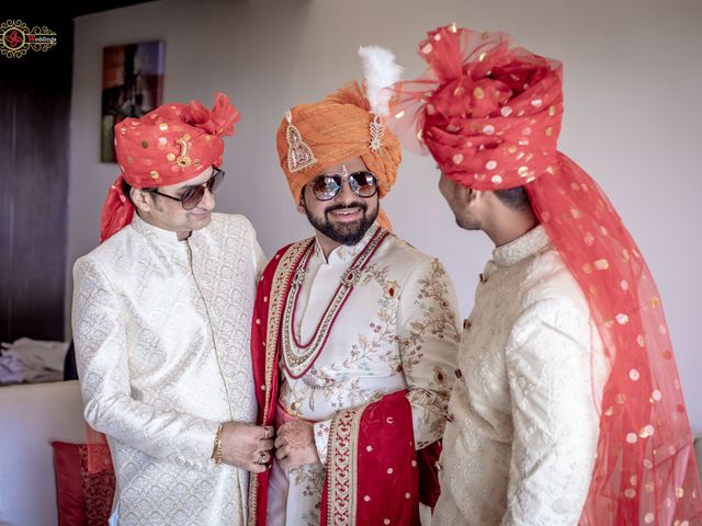 Pinal and Kartik&apos;s wedding in Nashik, Maharashtra 32