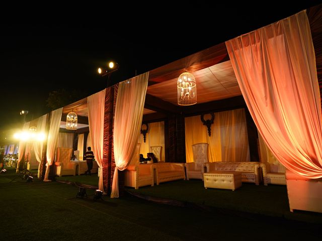 Devyani and Vaibhav&apos;s wedding in Bhopal, Madhya Pradesh 7