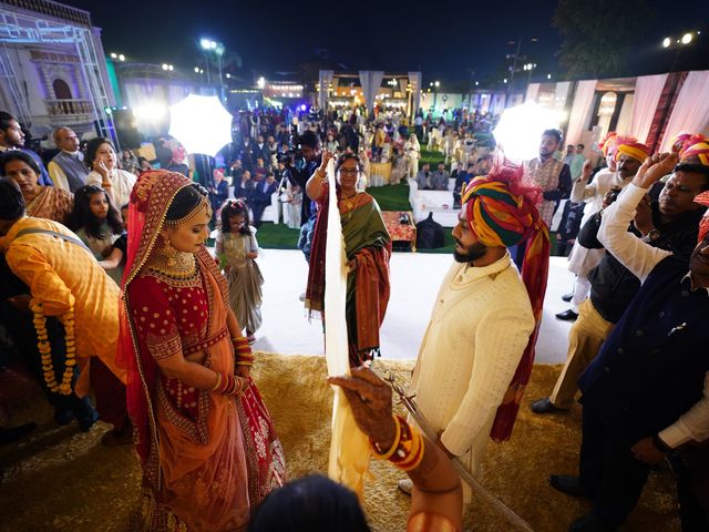 Devyani and Vaibhav&apos;s wedding in Bhopal, Madhya Pradesh 11