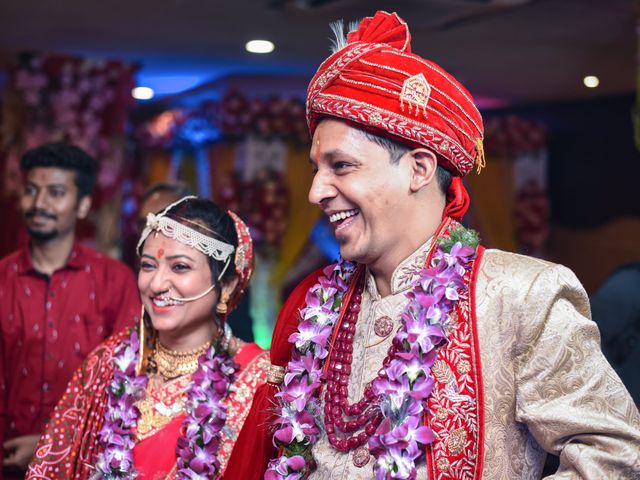 Mandira and Gourav&apos;s wedding in Kolkata, West Bengal 25