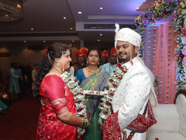 Samruddhi and Ajinkya&apos;s wedding in Pune, Maharashtra 17