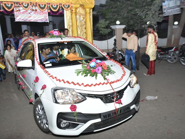Suchita and Sudeep&apos;s wedding in Jalgaon, Maharashtra 16