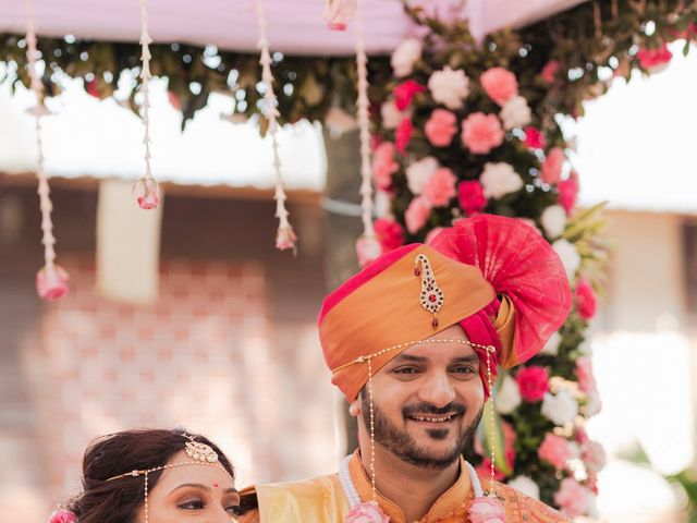 Akshay and Kalyani&apos;s wedding in Raigad, Maharashtra 7