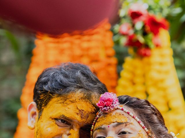 Akshay and Kalyani&apos;s wedding in Raigad, Maharashtra 36