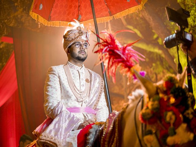 Surabhi and Tushal&apos;s wedding in Lucknow, Uttar Pradesh 112