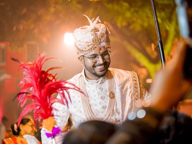 Surabhi and Tushal&apos;s wedding in Lucknow, Uttar Pradesh 113