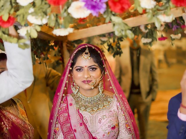 Surabhi and Tushal&apos;s wedding in Lucknow, Uttar Pradesh 115