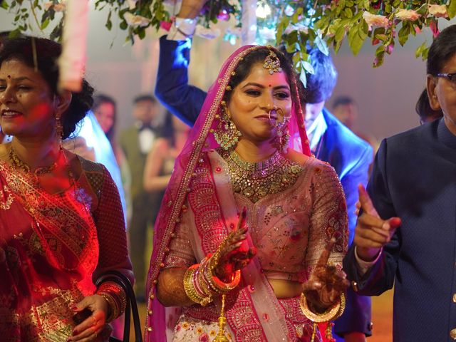 Surabhi and Tushal&apos;s wedding in Lucknow, Uttar Pradesh 118