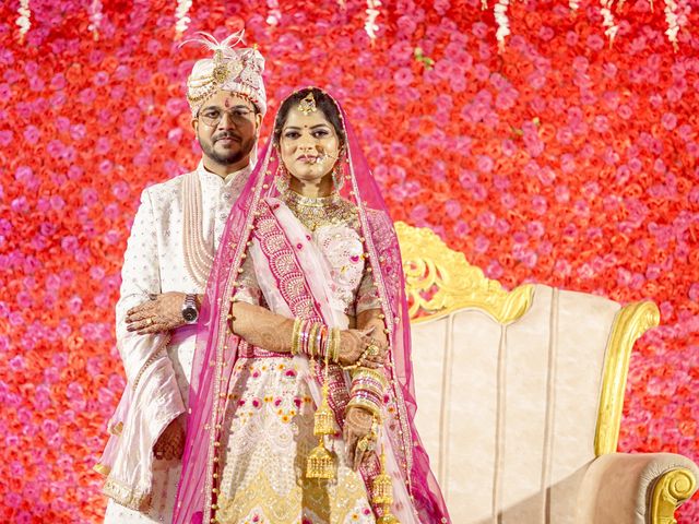 Surabhi and Tushal&apos;s wedding in Lucknow, Uttar Pradesh 128