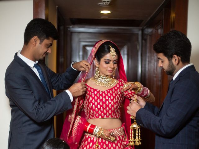 Tanu and Aditya&apos;s wedding in West Delhi, Delhi NCR 24