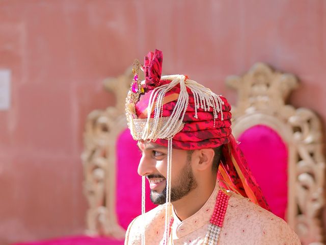 Vakul and Priyanka&apos;s wedding in Hamirpur, Himachal Pradesh 19