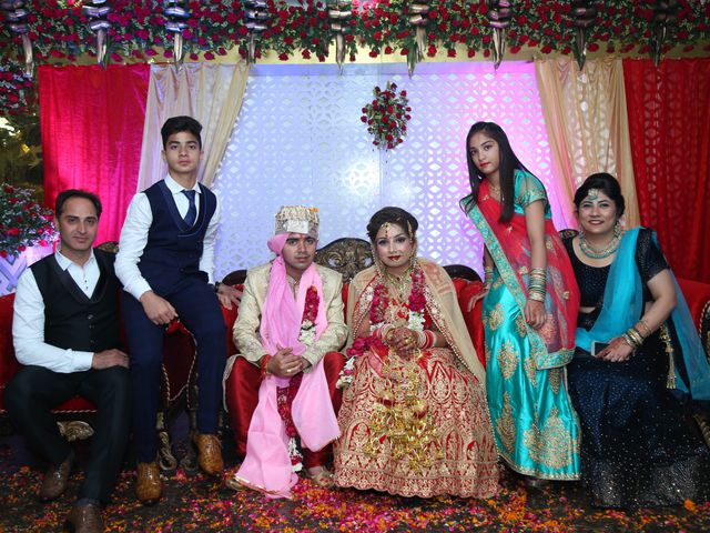 Priyanka and Abhishek&apos;s wedding in Faridabad, Delhi NCR 10