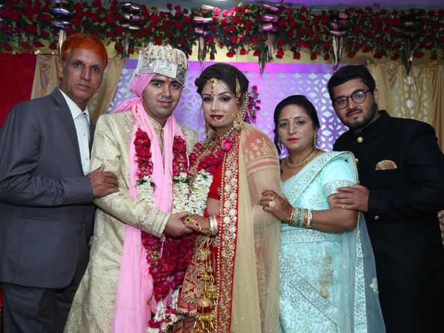 Priyanka and Abhishek&apos;s wedding in Faridabad, Delhi NCR 11