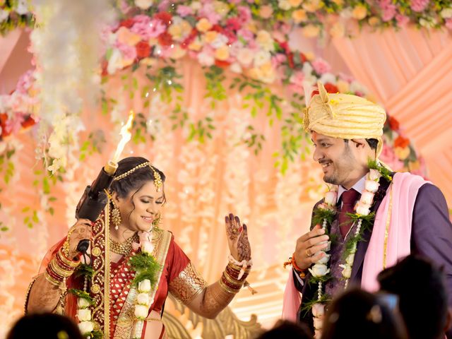 Vivek and Shivangi&apos;s wedding in Lucknow, Uttar Pradesh 25