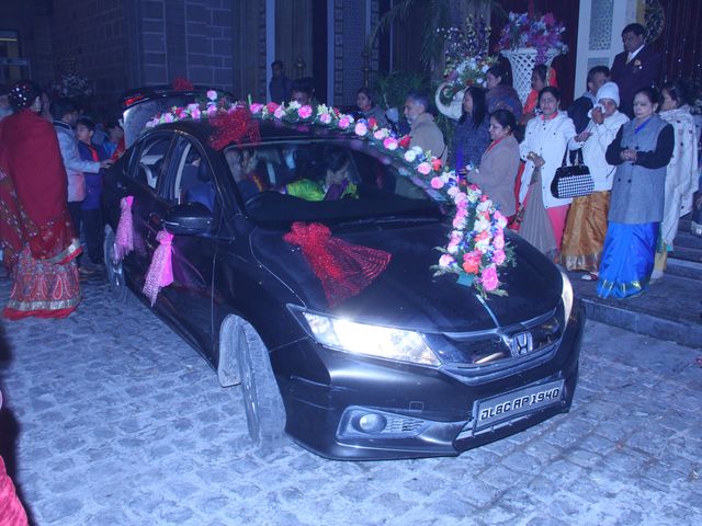 Shilpa and Sahil&apos;s wedding in North Delhi, Delhi NCR 30