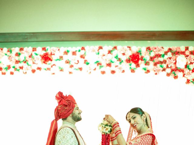 Soumya and Ayush&apos;s wedding in Indore, Madhya Pradesh 70