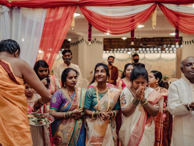 Avinash and Yashaswini's wedding in Bangalore, Karnataka 21