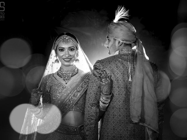 Himani and Rohan&apos;s wedding in West Delhi, Delhi NCR 31