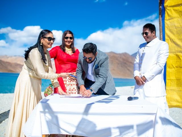 Shachi and Rikhil&apos;s wedding in Leh, Ladakh 8