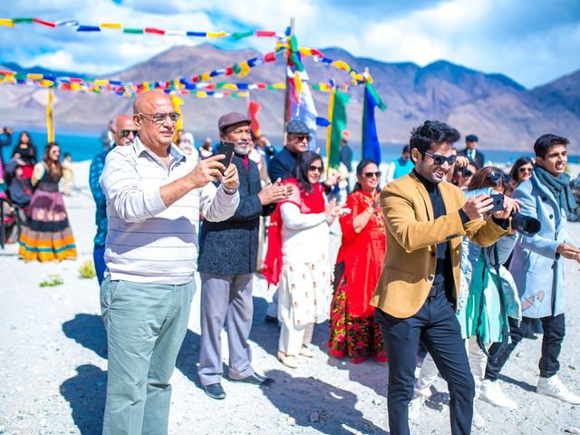 Shachi and Rikhil&apos;s wedding in Leh, Ladakh 48