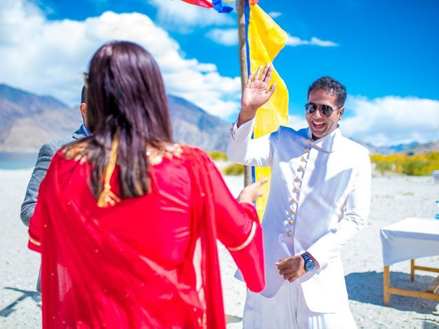 Shachi and Rikhil&apos;s wedding in Leh, Ladakh 56