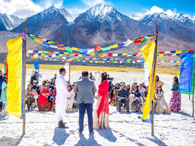Shachi and Rikhil&apos;s wedding in Leh, Ladakh 57