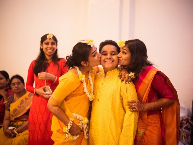 Kaushiki and Kushal&apos;s wedding in Varanasi, Uttar Pradesh 20