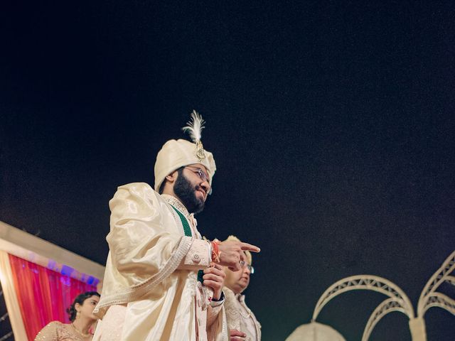Saumya and Rohit&apos;s wedding in Gurgaon, Delhi NCR 32