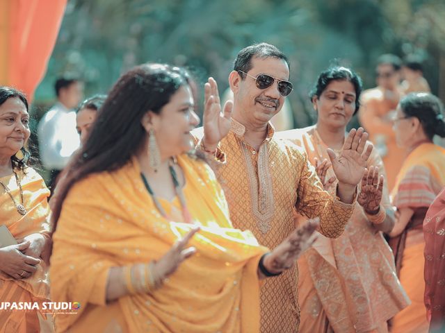Pragya and Devashish&apos;s wedding in Dwarka, Delhi NCR 11