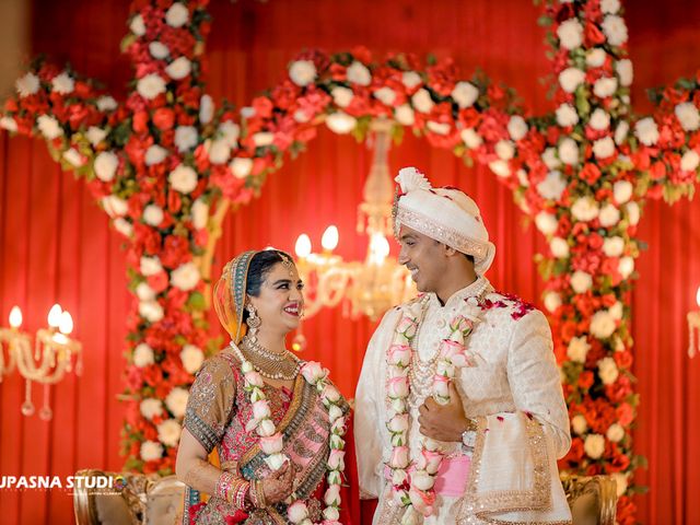 Pragya and Devashish&apos;s wedding in Dwarka, Delhi NCR 81