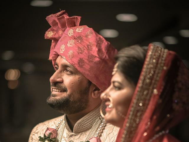 Lipi and Badal&apos;s wedding in Ghaziabad, Delhi NCR 21