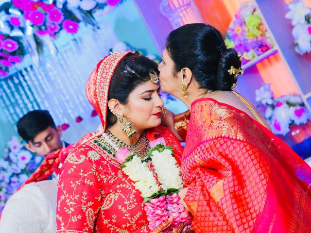 Lipi and Badal&apos;s wedding in Ghaziabad, Delhi NCR 35