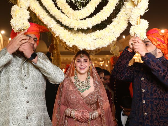 Tushar + sara and Studio Pearl&apos;s wedding in Karnal, Haryana 27