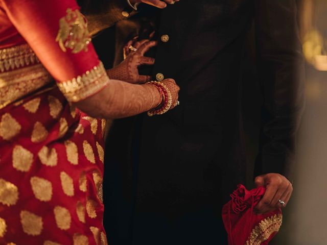 Vaishnavi and Darshil's wedding in Anand, Gujarat 33