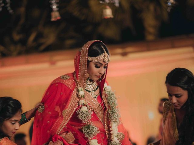 Vaishnavi and Darshil's wedding in Anand, Gujarat 39