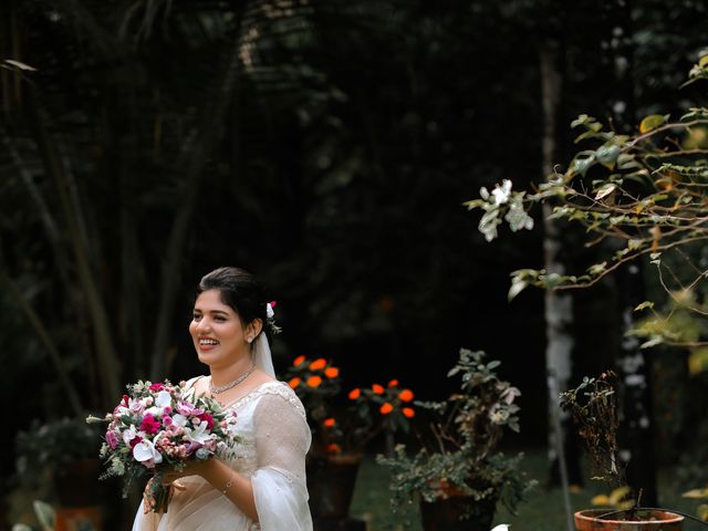 Soumya and Joseph&apos;s wedding in Kottayam, Kerala 3