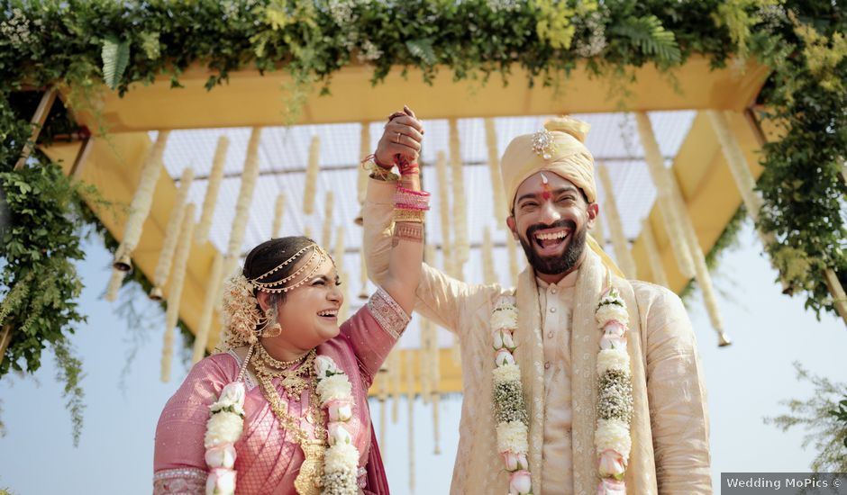 Ankita and Advit's wedding in Mumbai, Maharashtra