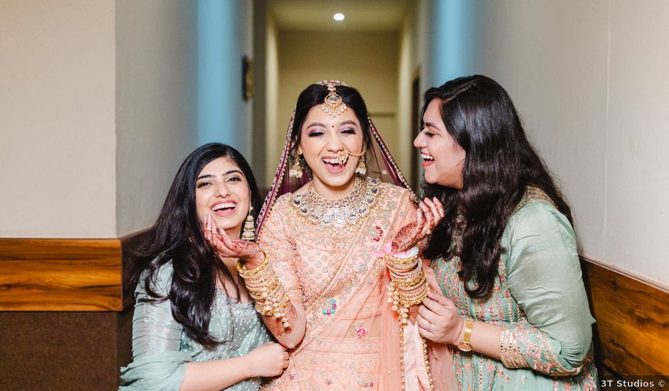 Kirti and Vinit's wedding in Noida, Delhi NCR