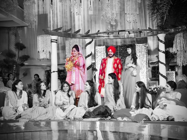 Priti and Gunjit's wedding in South Delhi, Delhi NCR 26